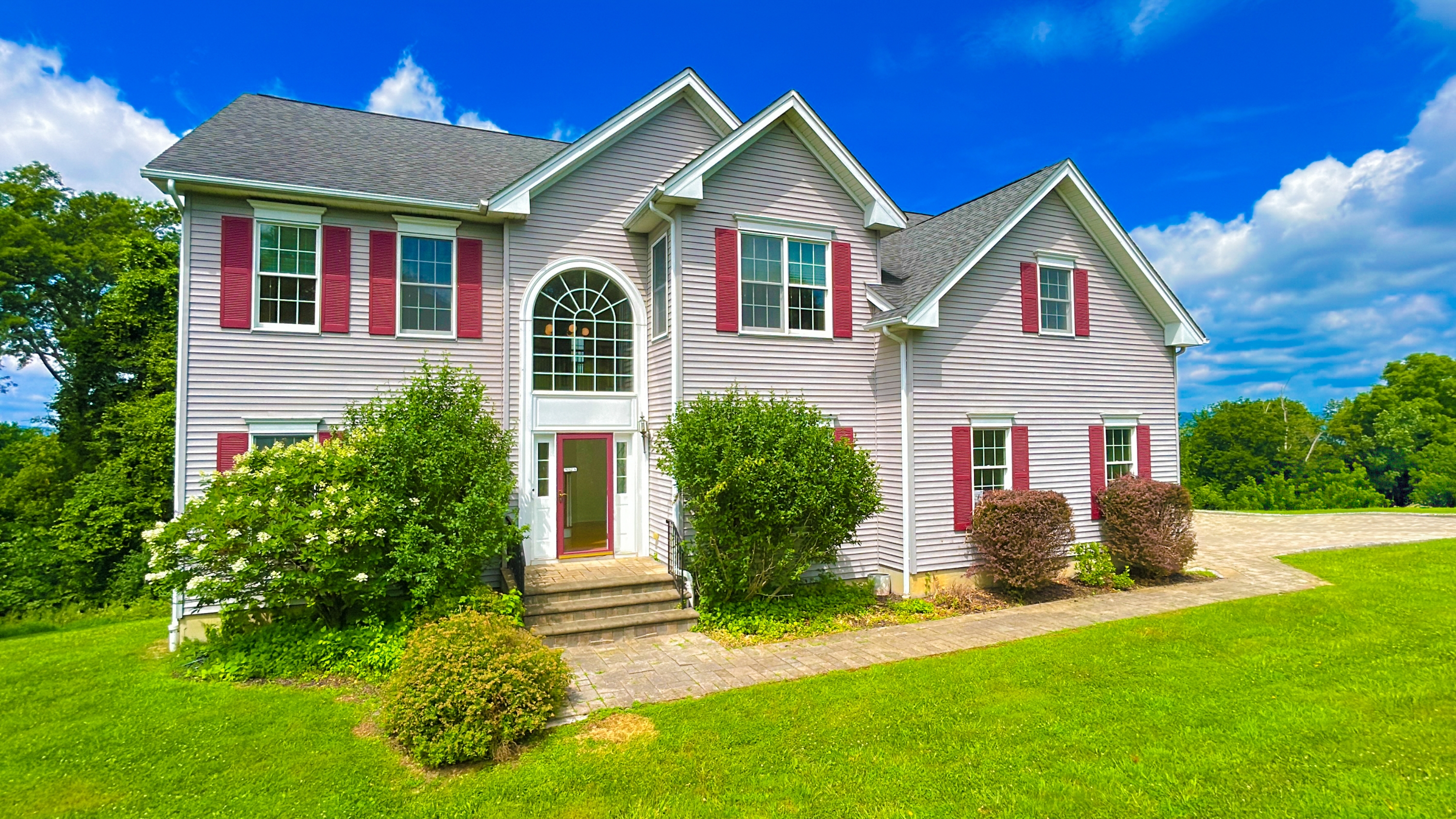 101 Sunflower Circle